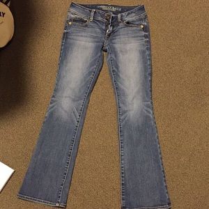 Book Cut AEO jeans